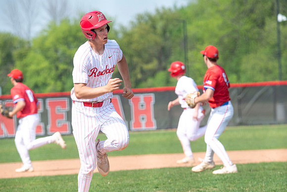 Neenah vs Hortonville 0441
