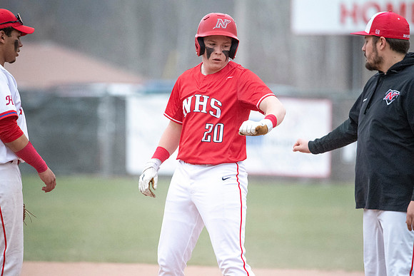 Neenah vs Hortonville 0222