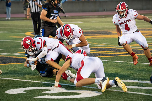 Neenah v Oshkosh West_0373