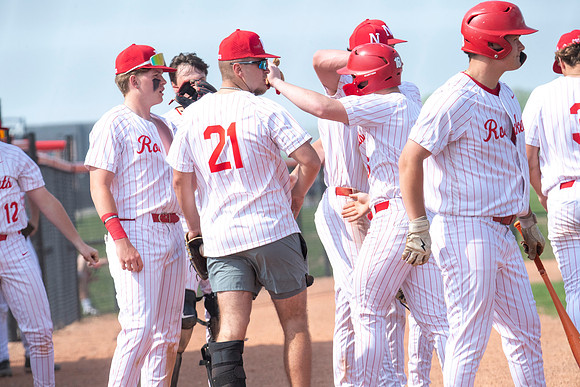 Neenah vs Hortonville 0495