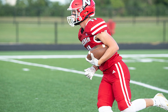 NHS_vs_Muskego_0051