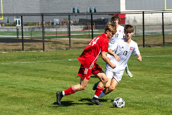 Neenah vs Sussex Hamilton 059