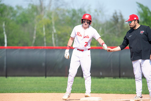 Neenah vs Hortonville 0238