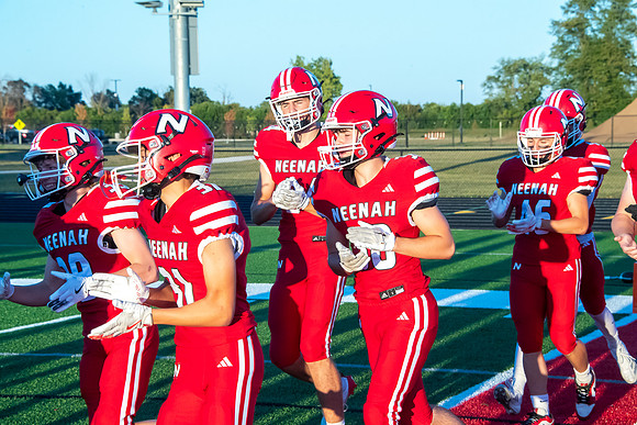 Neenah vs Oshkosh West 0249