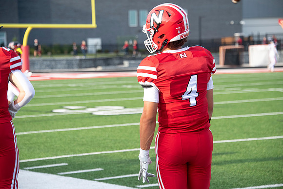 NHS_vs_Muskego_0081