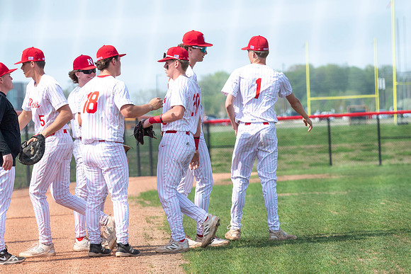 Neenah vs Hortonville 0207