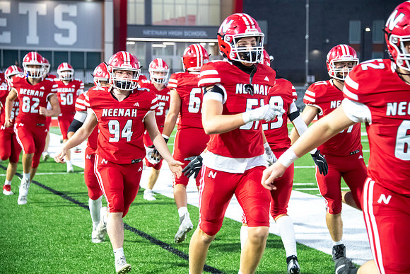 Neenah vs Hortonville 0157