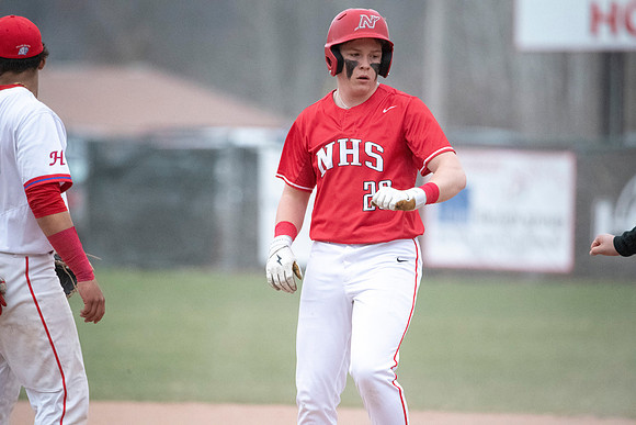 Neenah vs Hortonville 0221