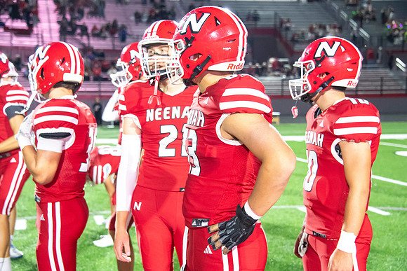 Neenah vs Hortonville 0278