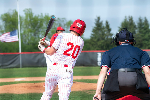 Neenah vs Hortonville 0230