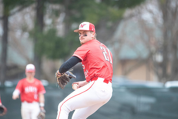 Neenah vs Hortonville 0424