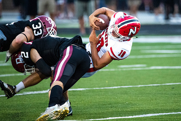 Neenah v DePere_0386