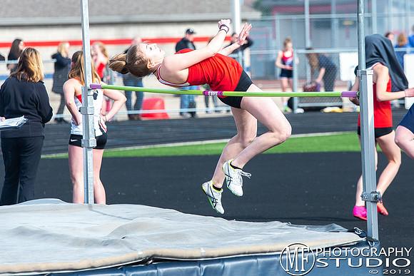 nhs_girls_track_004_47871941621_o
