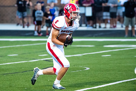 Neenah v DePere_0377