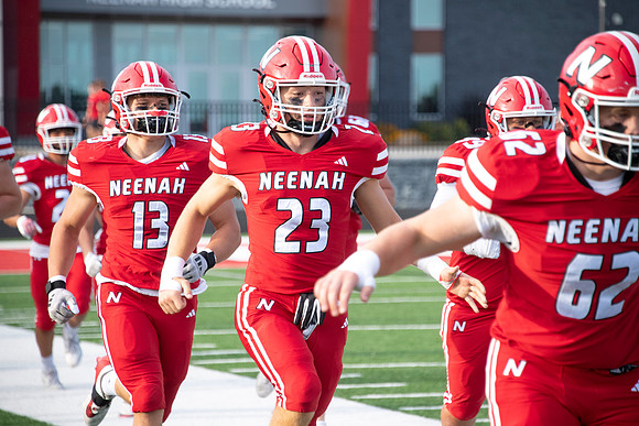 NHS_vs_Muskego_0098