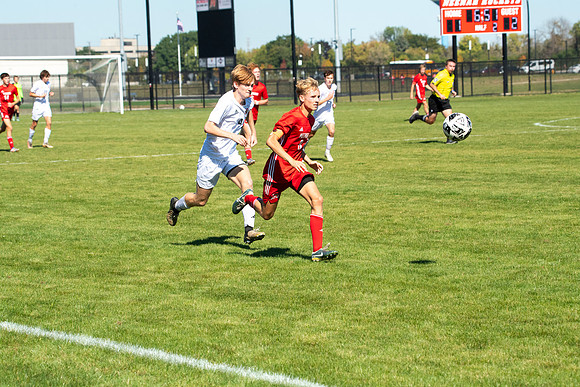 Neenah vs Sussex Hamilton 442