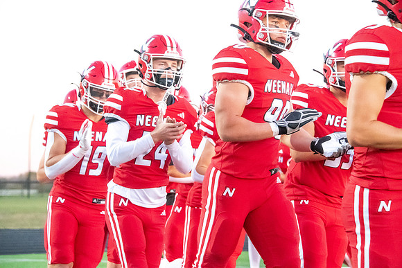 Neenah vs Kimberly 0233
