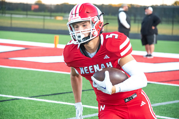 Neenah vs Kimberly 0094