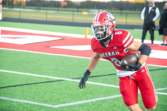 Neenah vs Kimberly 0097