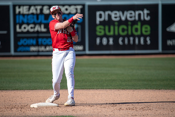 Neenah vs Menasha0111