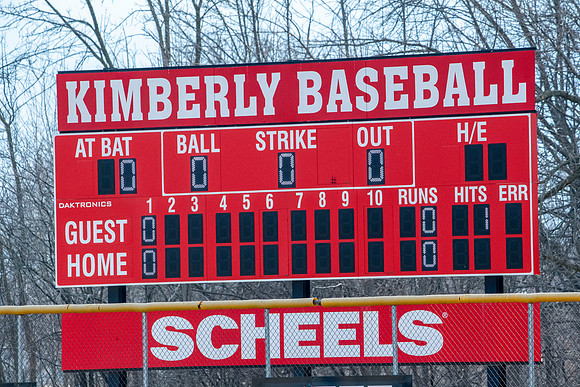 Neenah vs Kimberly 380