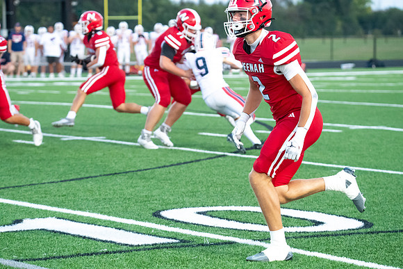 Neenah vs Appleton East 0334