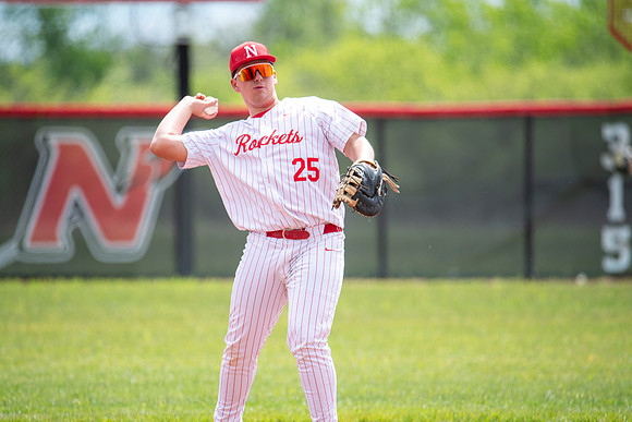 Neenah vs DC Everest 081
