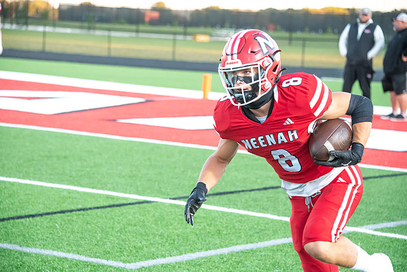 Neenah vs Kimberly 0098