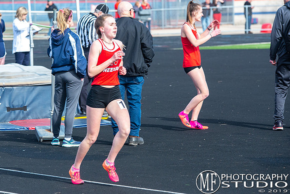 nhs_girls_track_003_46955779075_o