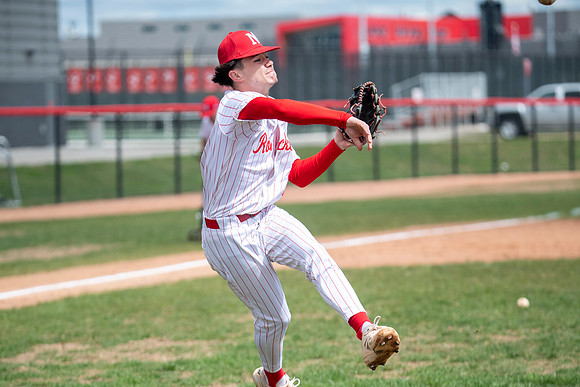 Neenah vs DC Everest 112