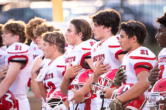 Neenah v DePere_0205