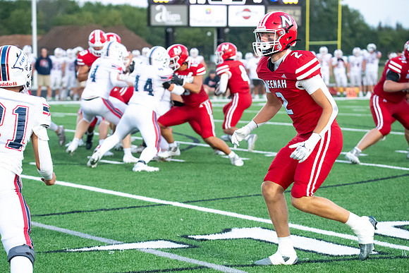 Neenah vs Appleton East 0337