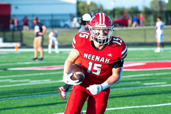 Neenah vs Appleton East 0052