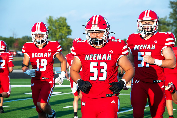 Neenah vs Appleton East 0166