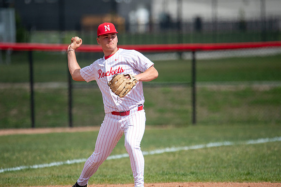 Neenah vs DC Everest 091