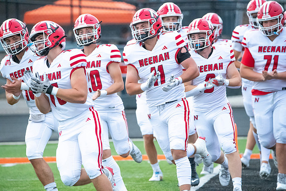 Neenah vs Kaukauna 0121
