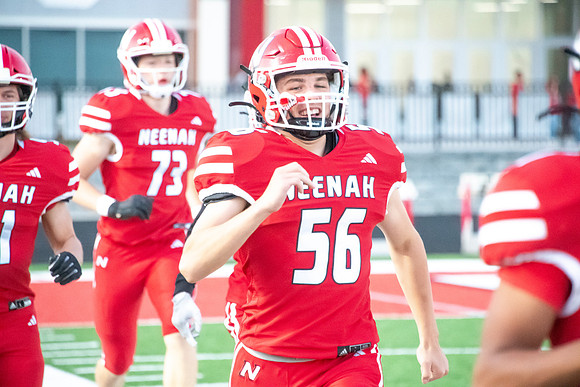Neenah vs Kimberly 0198
