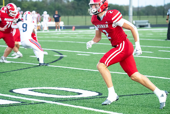 Neenah vs Appleton East 0332