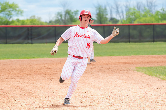 Neenah vs DC Everest 373