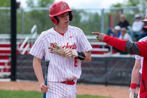 Neenah vs DC Everest 415