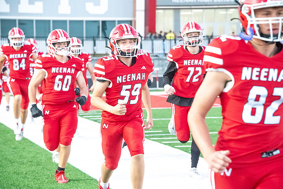 Neenah vs Kimberly 0182