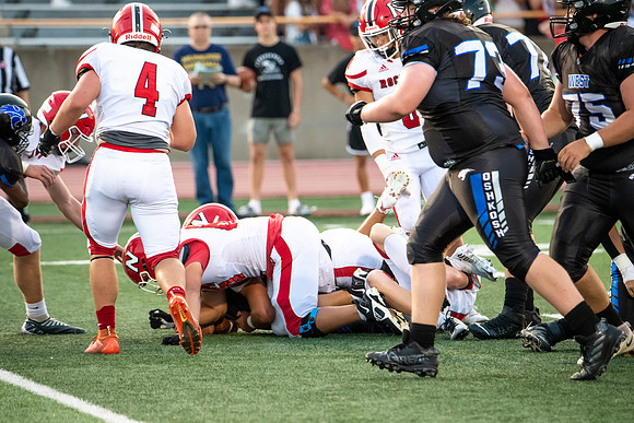 Neenah v Oshkosh West_0283