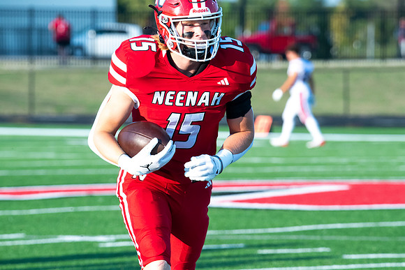 Neenah vs Appleton East 0023
