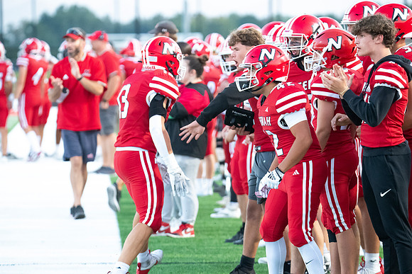 Neenah vs Appleton East 0444