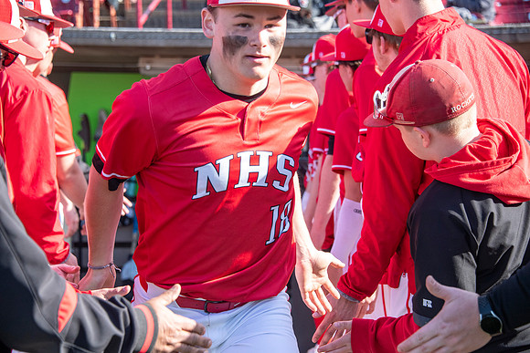 Neenah vs Menasha0228