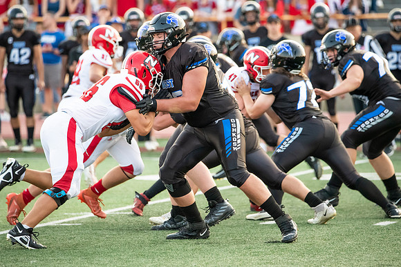 Neenah v Oshkosh West_0210
