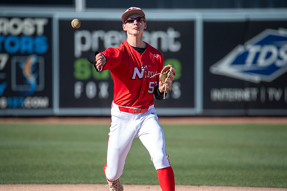 Neenah vs Menasha0132