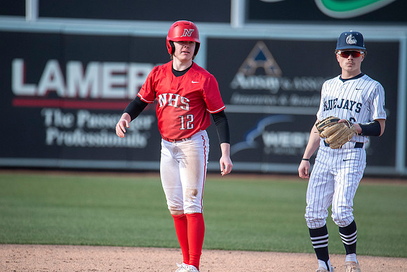 Neenah vs Menasha0507