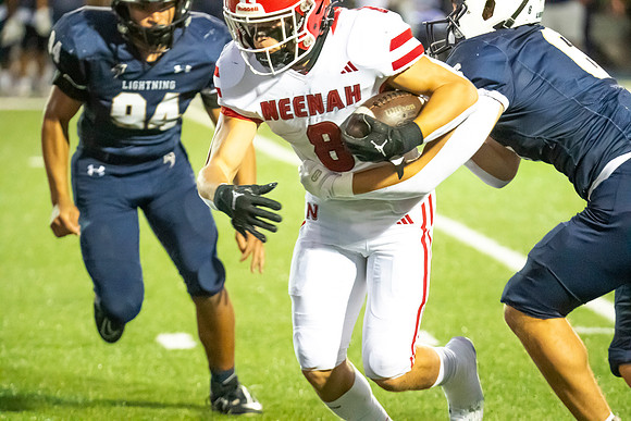 Neenah vs Appleton North 0409