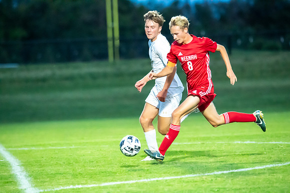 Neenah vs Appleton North 094